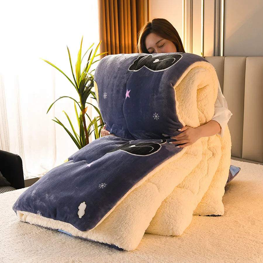 Quilted Polyester Winter Comforter