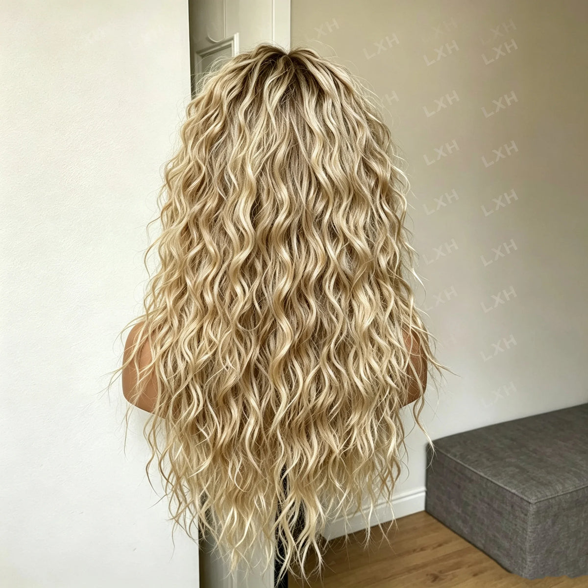 Glueless Ombre Blonde Curly Lace-Front Wig, 26 in, 180% Density | Model Pink
