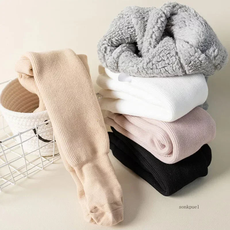 Kids' Thick Cotton Winter Tights | Model Pink