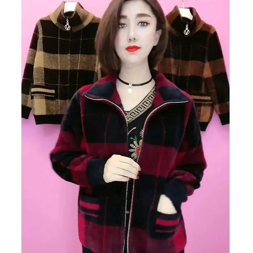 Women’s Thick-Knit Plaid Cardigan with Stand Collar