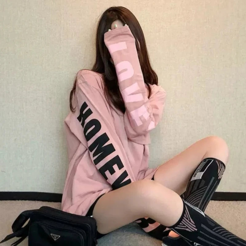 Women's Relaxed-Fit Letter-Print Long-Sleeve T-Shirt