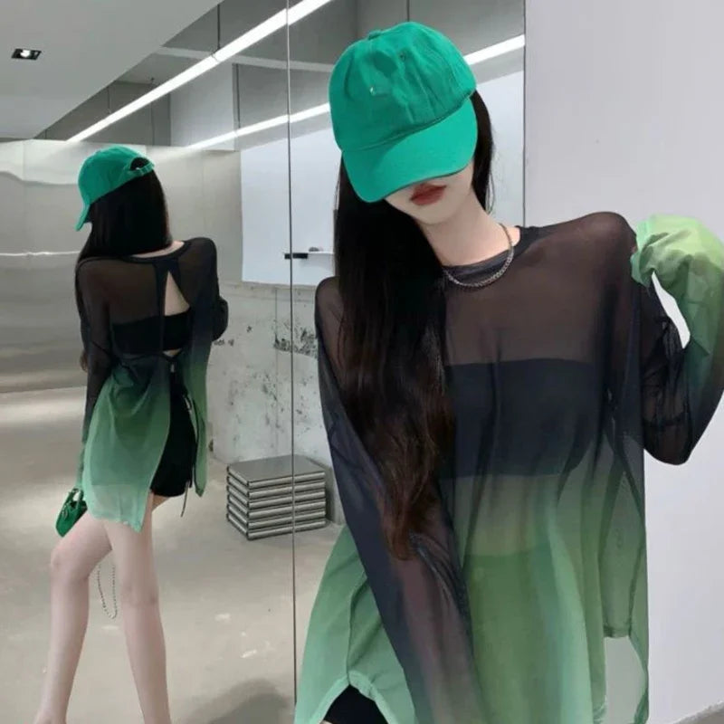 Women's Gradient Sheer Backless Long-Sleeve Top