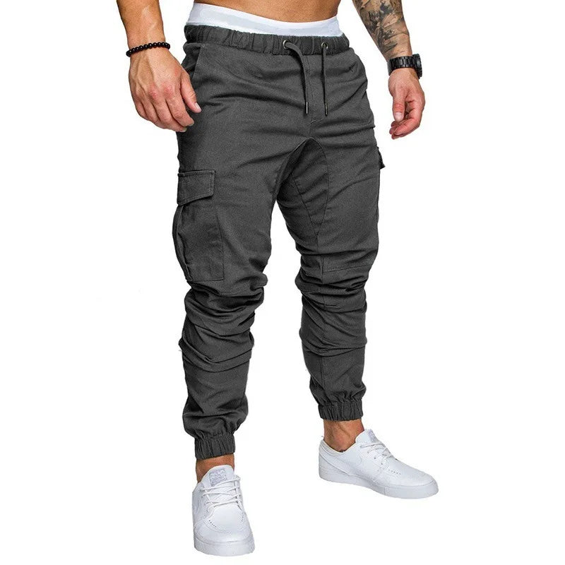Men's Relaxed-Fit Cargo Jogger Pants