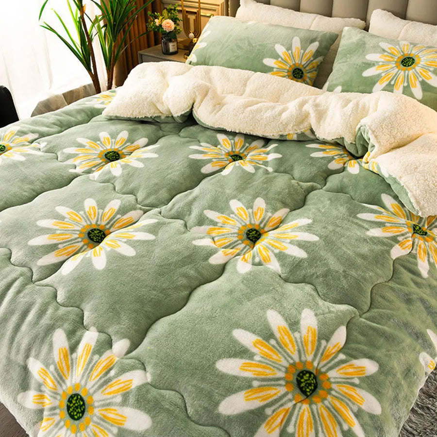 Quilted Polyester Winter Comforter