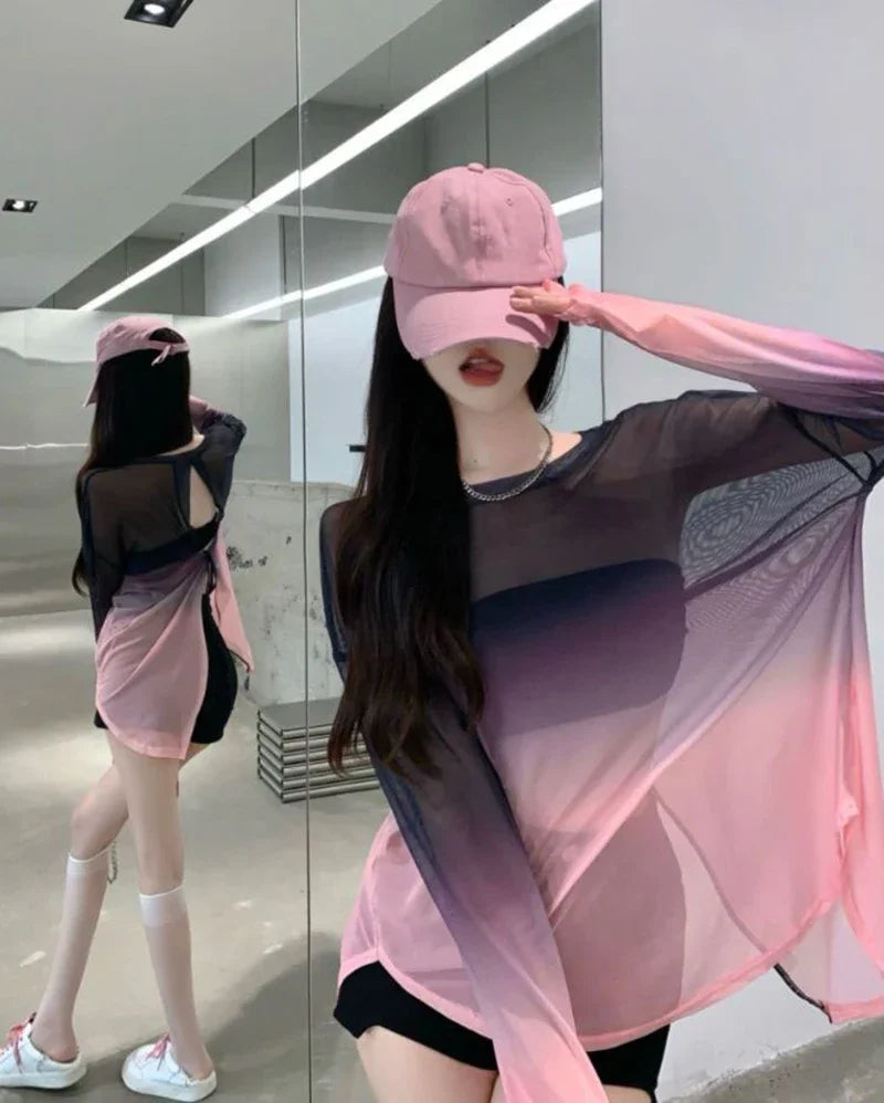 Women's Gradient Sheer Backless Long-Sleeve Top
